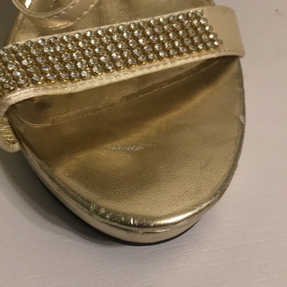 Gold and rhinestone heels - Picture 6 of 8